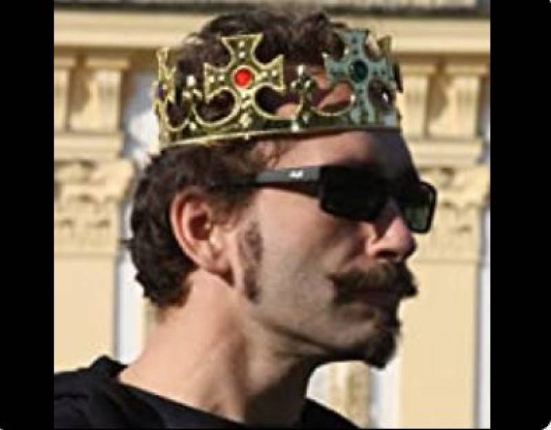 (c) Dr. Sebastian Keller